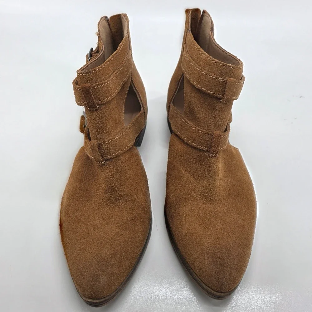Chinese Laundry Dandie Ankle Boots 7 Brown Whiskey Suede Cutout Buckle Booties